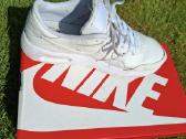 Nike kedai - nuotraukos Nr. 3