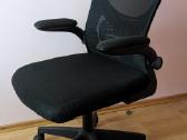 Parduodu mažai naudotą, labai tvarkingą biuro kėdę