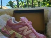 Įvairių dizainų New Balance 9060 kedai - nuotraukos Nr. 2