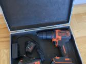 Black+decker smūginis suktuvas gręžtuvas Bdchd18