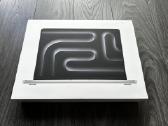 MacBook Pro 14 M5 32gb 1tb SSD Garantija