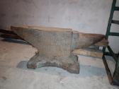 Puikios darbinės būklės 96 kg. priekalas - nuotraukos Nr. 4