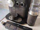 Nespresso Expert and Milk Delonghi kavos aparatas