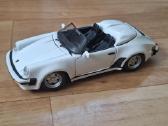 1:24 Porsche 911 Speedster