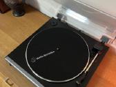 Patefonas audio - technica at-lp60xusb