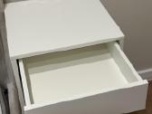 Parduodu 2 Ikea naktinius staliukus - nuotraukos Nr. 3