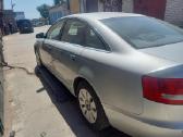 Audi a6c6 su variklio defekru