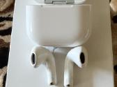 Parduodamos Airpods 4
