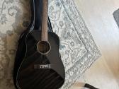 Akustine gitara Fender CD-60 su deklu