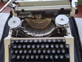 Rašomoji mašinėlė Ortex Pp-215-09 su originaliu dė