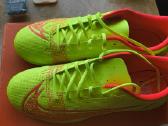 Nike 43 dydis Geltona