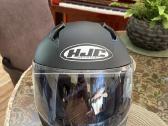 Kaip naujas Hjc C10