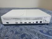 Xbox One S + visi laidai + žaidimas (be pultelio) - nuotraukos Nr. 3