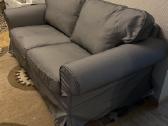Ikea dvivietė pilka sofa - nuotraukos Nr. 2