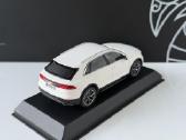 Audi Q8 1:43 - nuotraukos Nr. 5