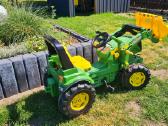 John Deere minamas traktorius su kaušu - nuotraukos Nr. 3