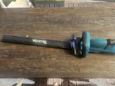 Gyvatvorių žirklės Makita Duh 651