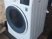 LG skalbimo mašiną su džiovinimo funkcija - nuotraukos Nr. 2