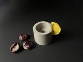 Žvakidė is Ikea. Discontinued. Susidedau su kitom