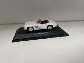 Kolekciniai modeliukai-mercedes Benz 300 SL - nuotraukos Nr. 2