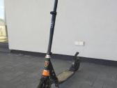 Miesto paspirtukas Urban scooter(juodas 100kg)