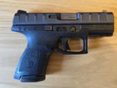Parduodamas naujas pistoletas Beretta Apx 9*19