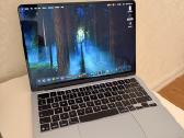Mackbook Air M4 16gb 256gb + Brangus Adapteris