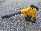 Dewalt lapu pustuvas