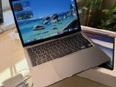 MacBook pro M2 2022m. - nuotraukos Nr. 2