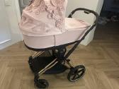 Cybex priam v4