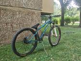 Dirt jump