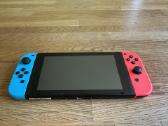 Nintendo Switch Red/blue konsolė