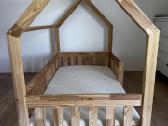 Vaikiška lova “namelis su čiužiniu 90 x 160