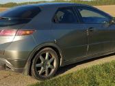 Honda Civic VIII (hedžbekas); 2007; 1,8l benzinas;