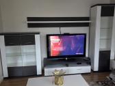 Parduodu sekciją su staliuku 200€