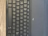 Logitech Slim Folio klaviatūra