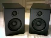 Audioengine 2 aktyvios garso kolonėlės