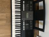 Yamaha psr e423