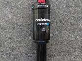 Sr Suntour Raidon orinis galinis amortizatorius