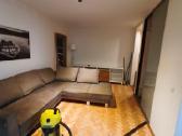 Dovanoju baldus: sofa, stalas, kedės, TV staliukas
