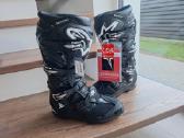 Alpinestrars tech7 ir tech10 motokrosinai batai
