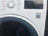 LG skalbimo mašiną su džiovinimo funkcija. - nuotraukos Nr. 3