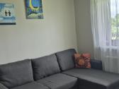 Parduodama naudota kampinė sofa-lova su patalynės