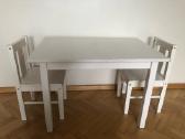 Vaikiškas Ikea Staliukas ir Kėdutės