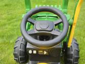 John Deere traktorius su priekaba ir kaušu - nuotraukos Nr. 3