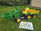 John Deere traktorius su priekaba ir kaušu - nuotraukos Nr. 6