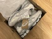 Asics Batai