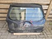 Toyota bagažinės dangtis