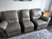 Odinė 3-vietė sofa ir fotelis su redlaineriais - nuotraukos Nr. 12