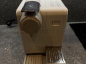 Delonghi Nespresso Lattissima Touch kavos aparatas - nuotraukos Nr. 2